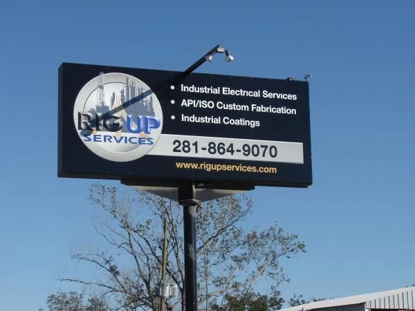 Pylon SIgns & Pole Signs in [city]